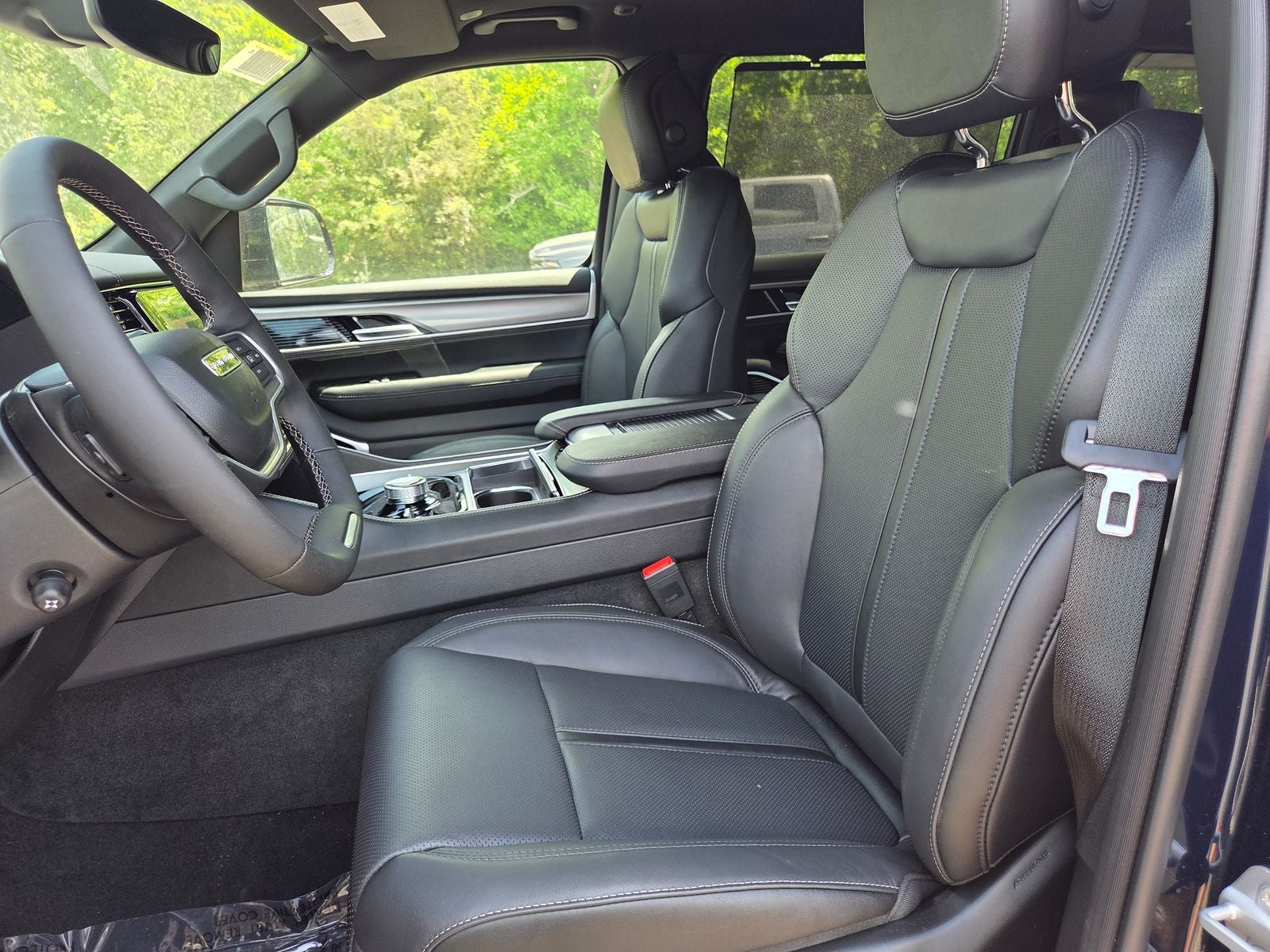 2026 Jeep Grand Wagoneer L Limited Reserve
