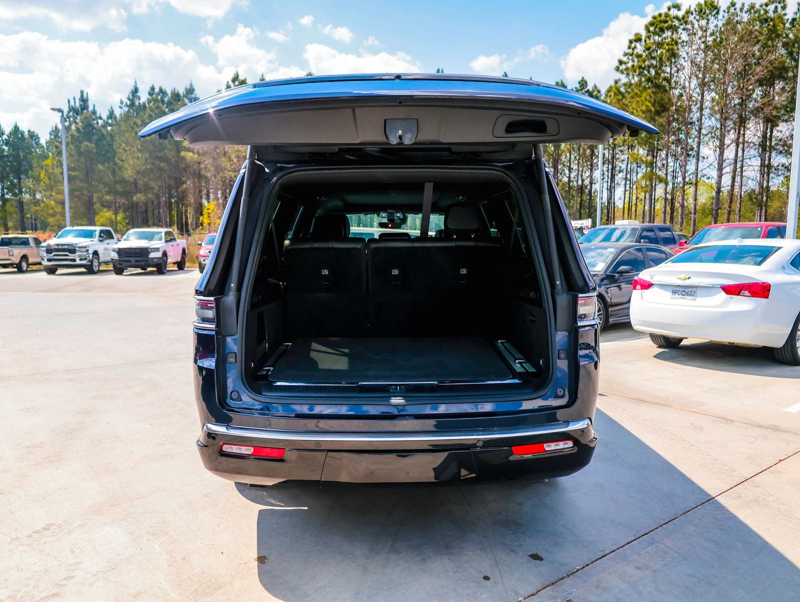 2024 Jeep Grand Wagoneer L Base