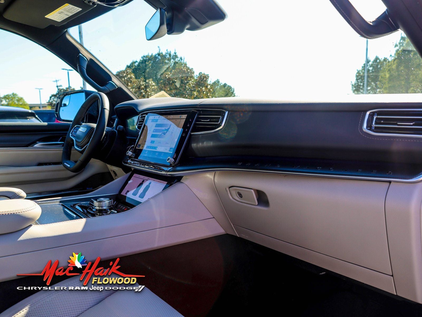 2026 Jeep Grand Wagoneer L Summit Obsidian