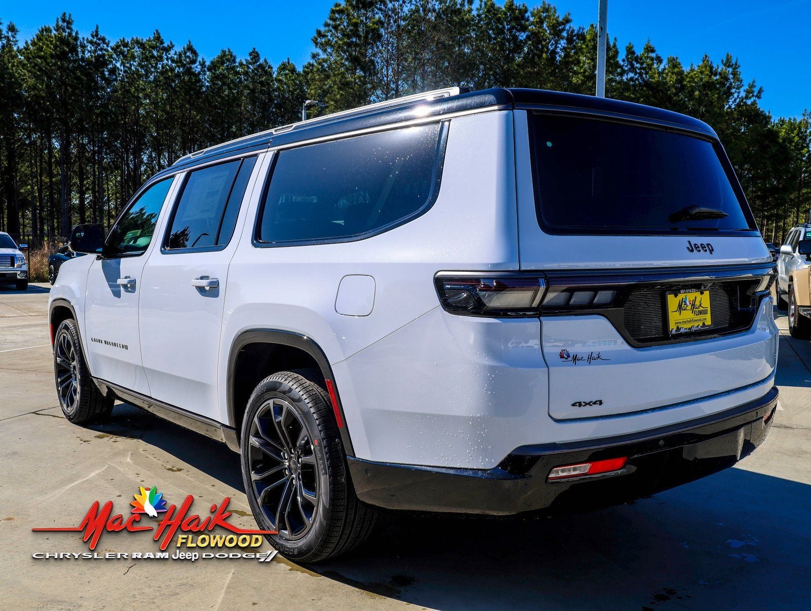 2026 Jeep Grand Wagoneer L Summit Obsidian