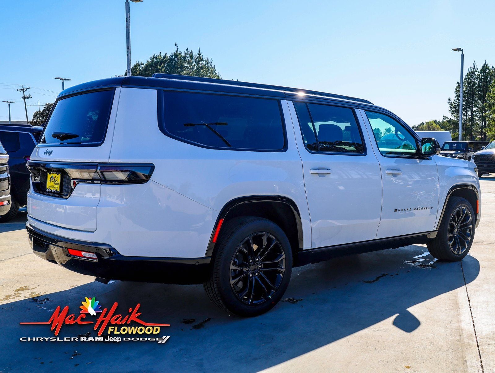 2026 Jeep Grand Wagoneer L Summit Obsidian