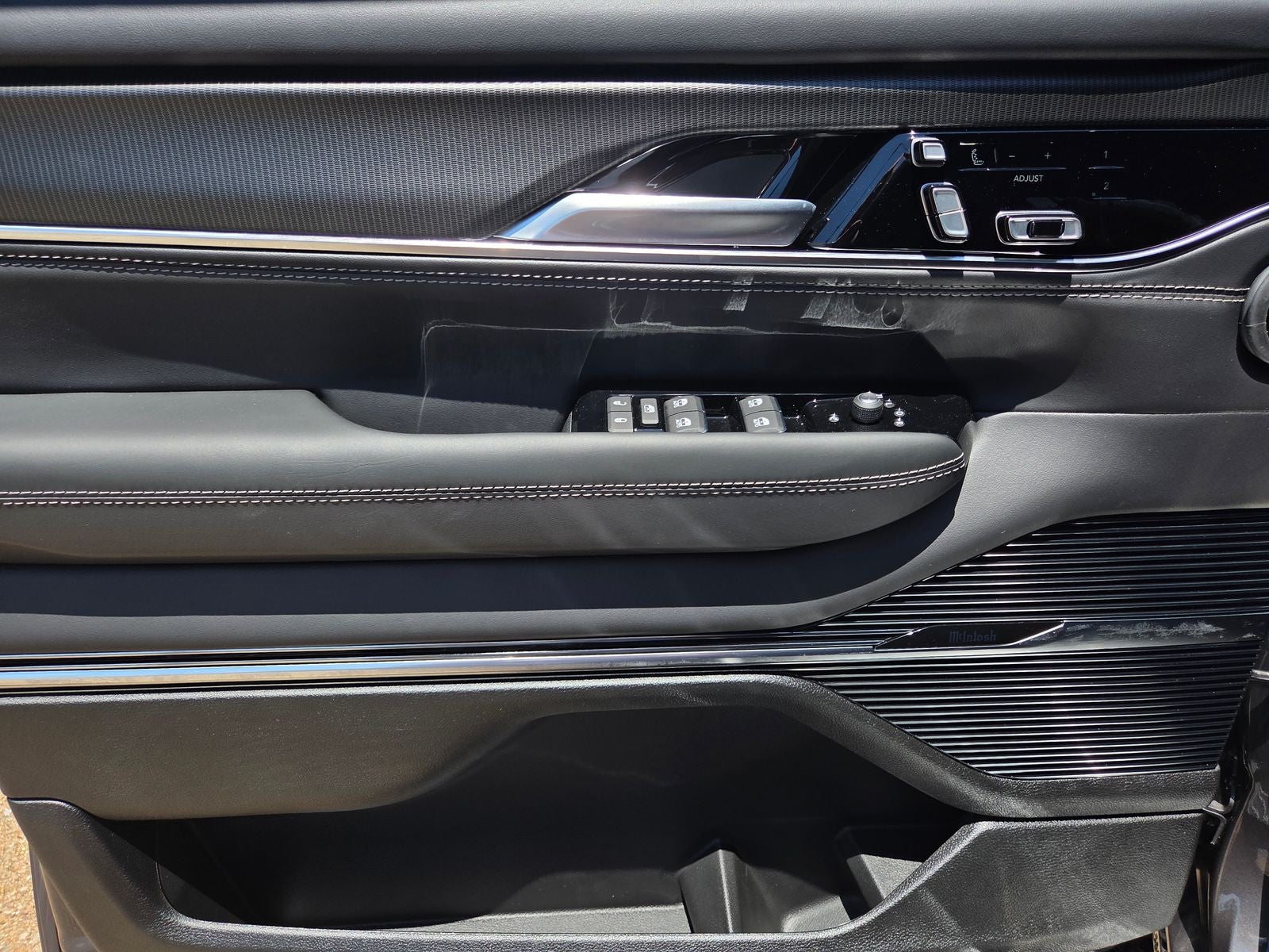 2026 Jeep Grand Wagoneer L Summit Obsidian