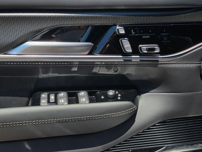 2026 Jeep Grand Wagoneer L Summit Obsidian