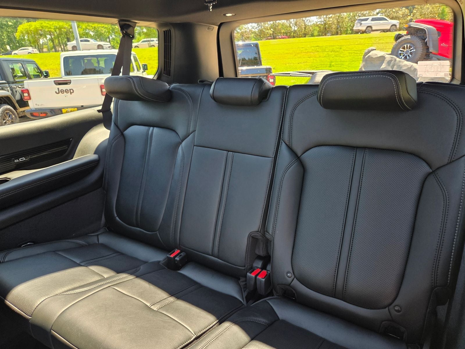 2026 Jeep Grand Wagoneer L Summit Obsidian