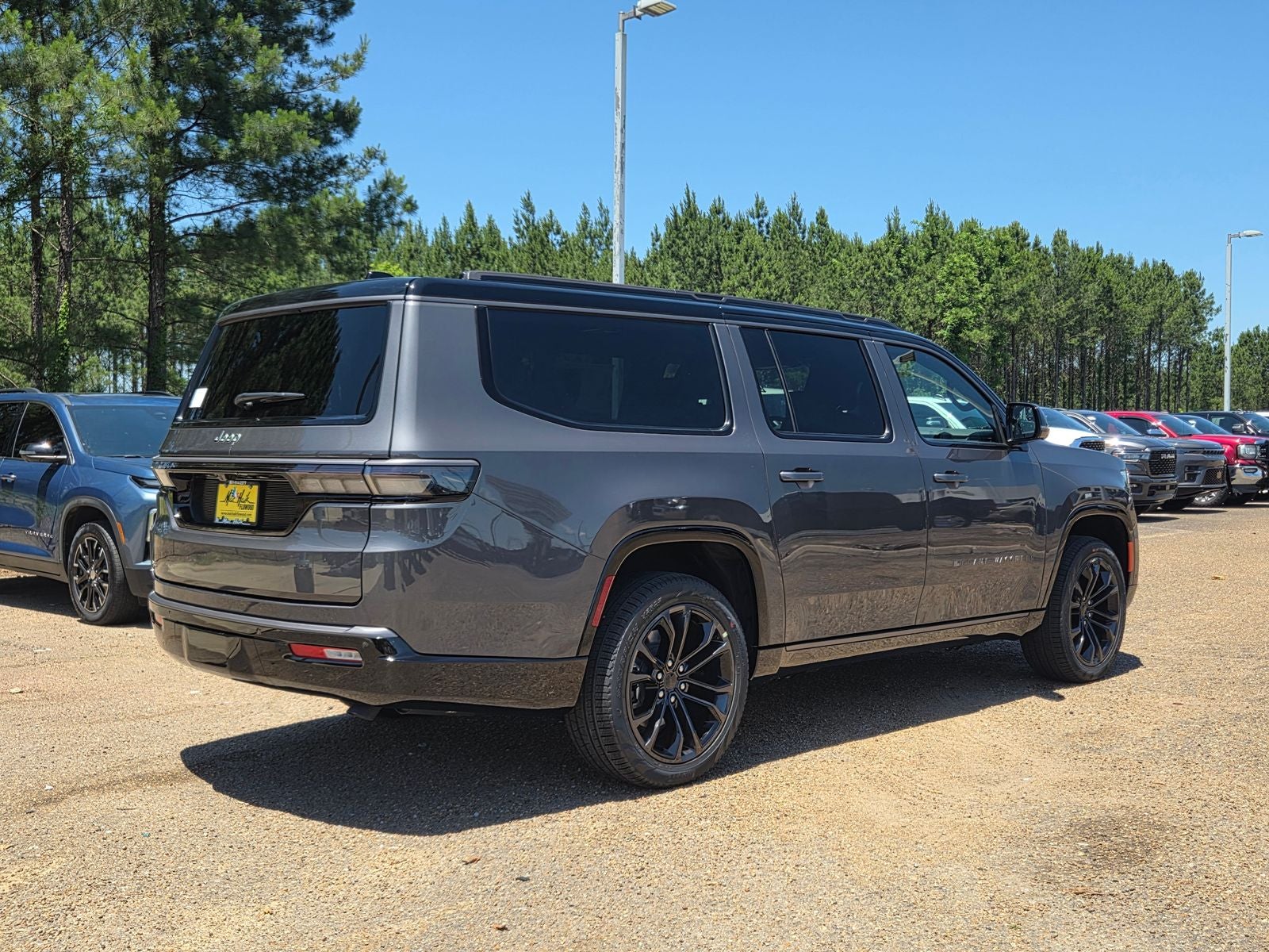 2026 Jeep Grand Wagoneer L Summit Obsidian