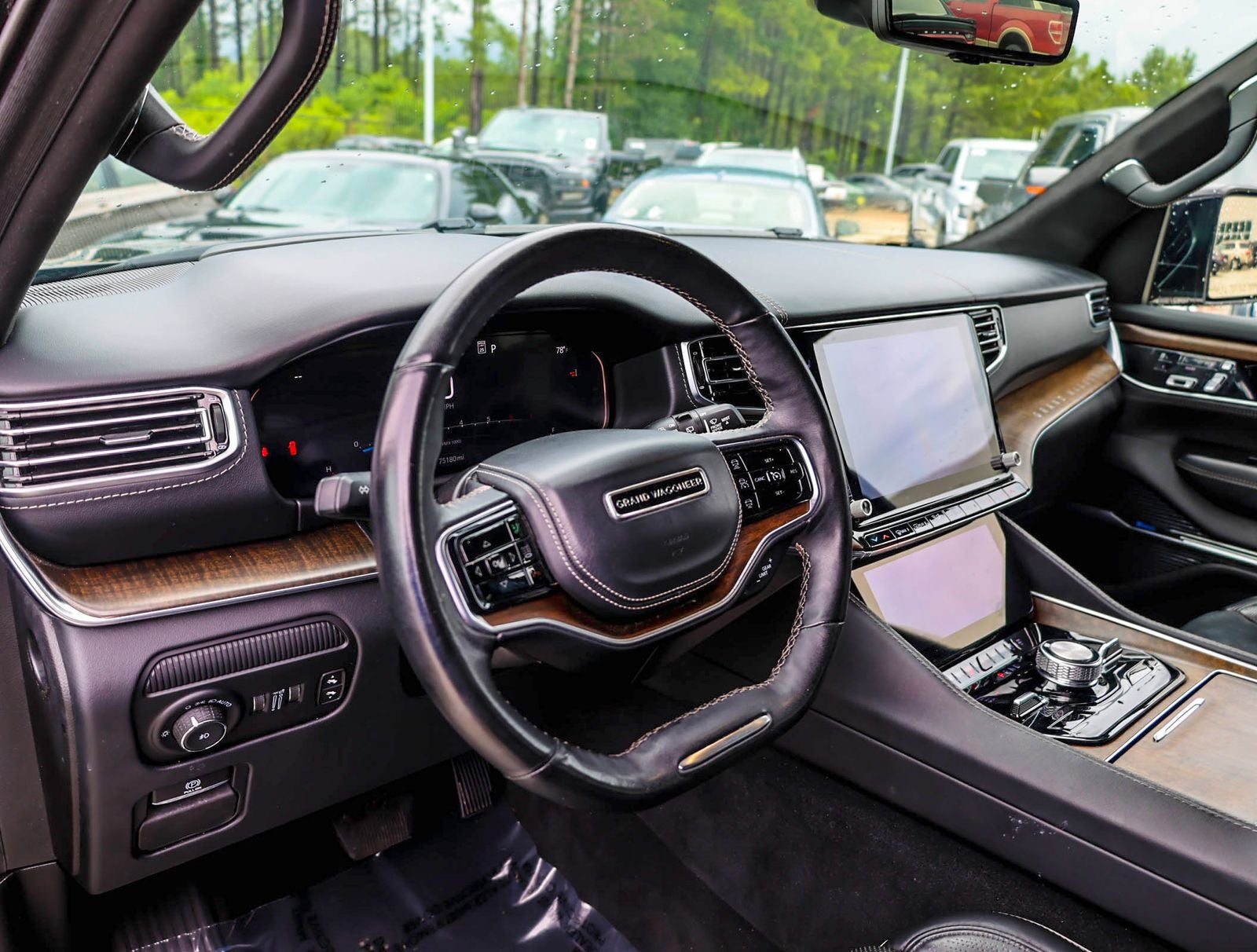 2023 Jeep Grand Wagoneer L Series II