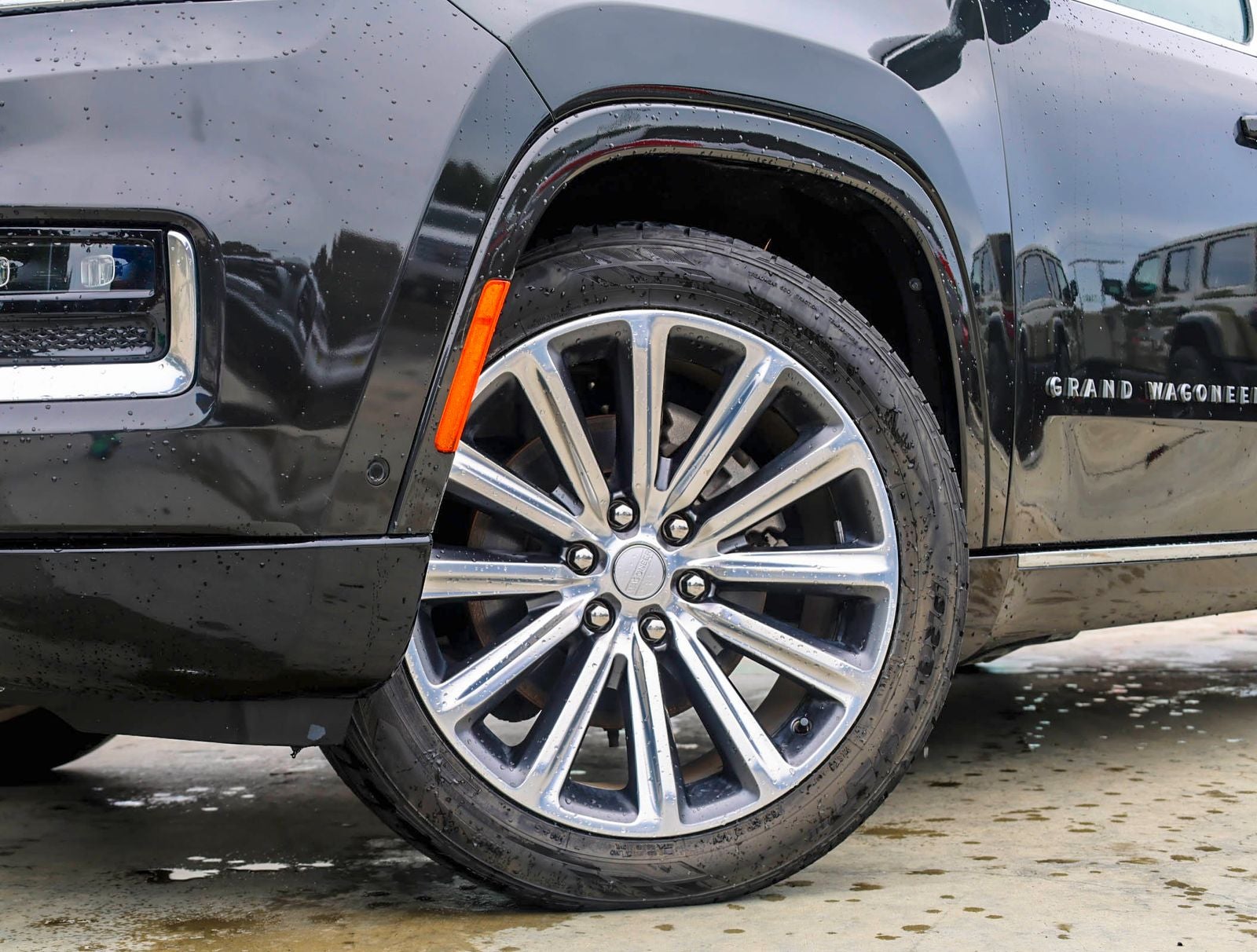 2023 Jeep Grand Wagoneer L Series II