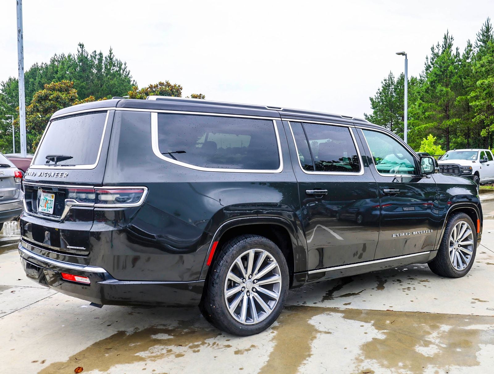 2023 Jeep Grand Wagoneer L Series II