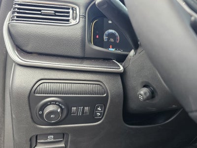 2024 Jeep Wagoneer Base