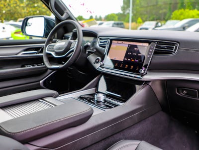 2026 Jeep Grand Wagoneer Base