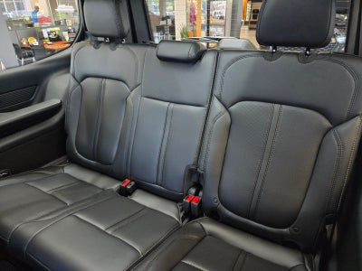 2026 Jeep Grand Wagoneer Base