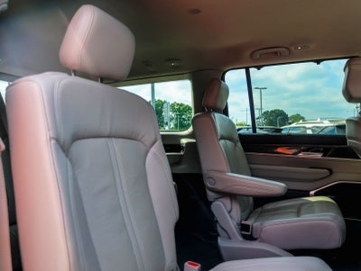 2022 Jeep Wagoneer Series III