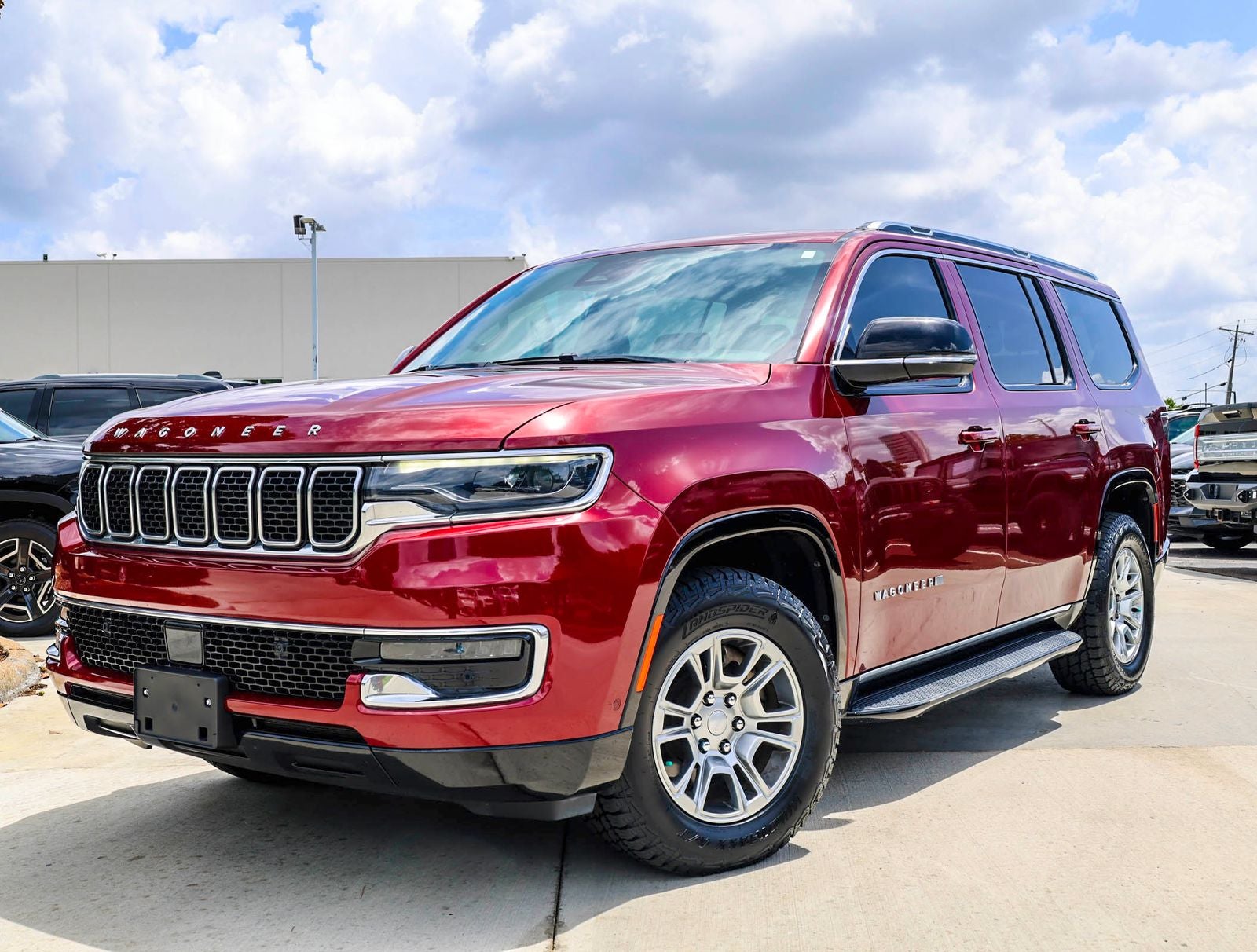 2023 Jeep Wagoneer Base