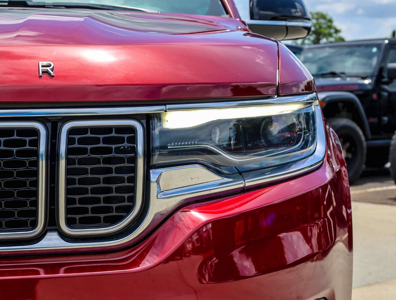 2023 Jeep Wagoneer Base