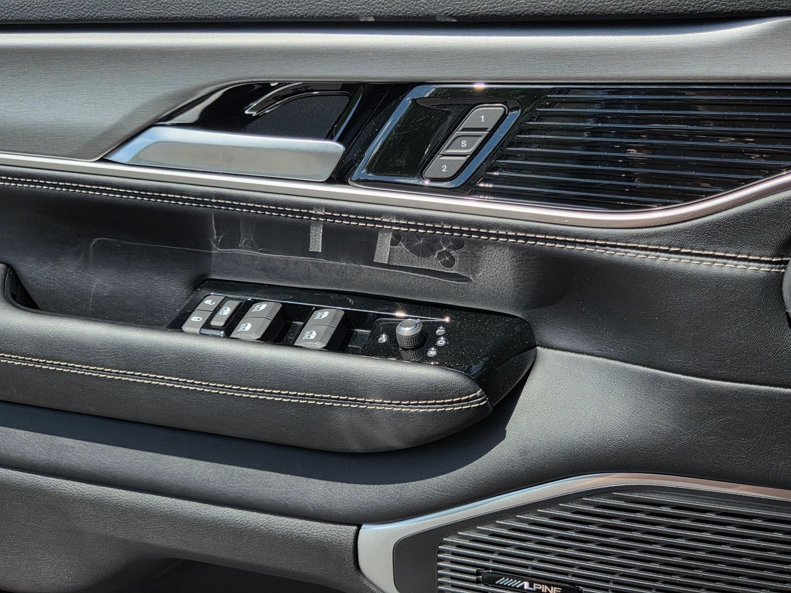2026 Jeep Grand Wagoneer Upland