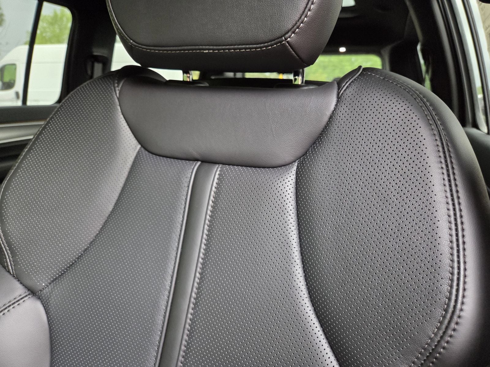 2026 Jeep Grand Wagoneer Upland