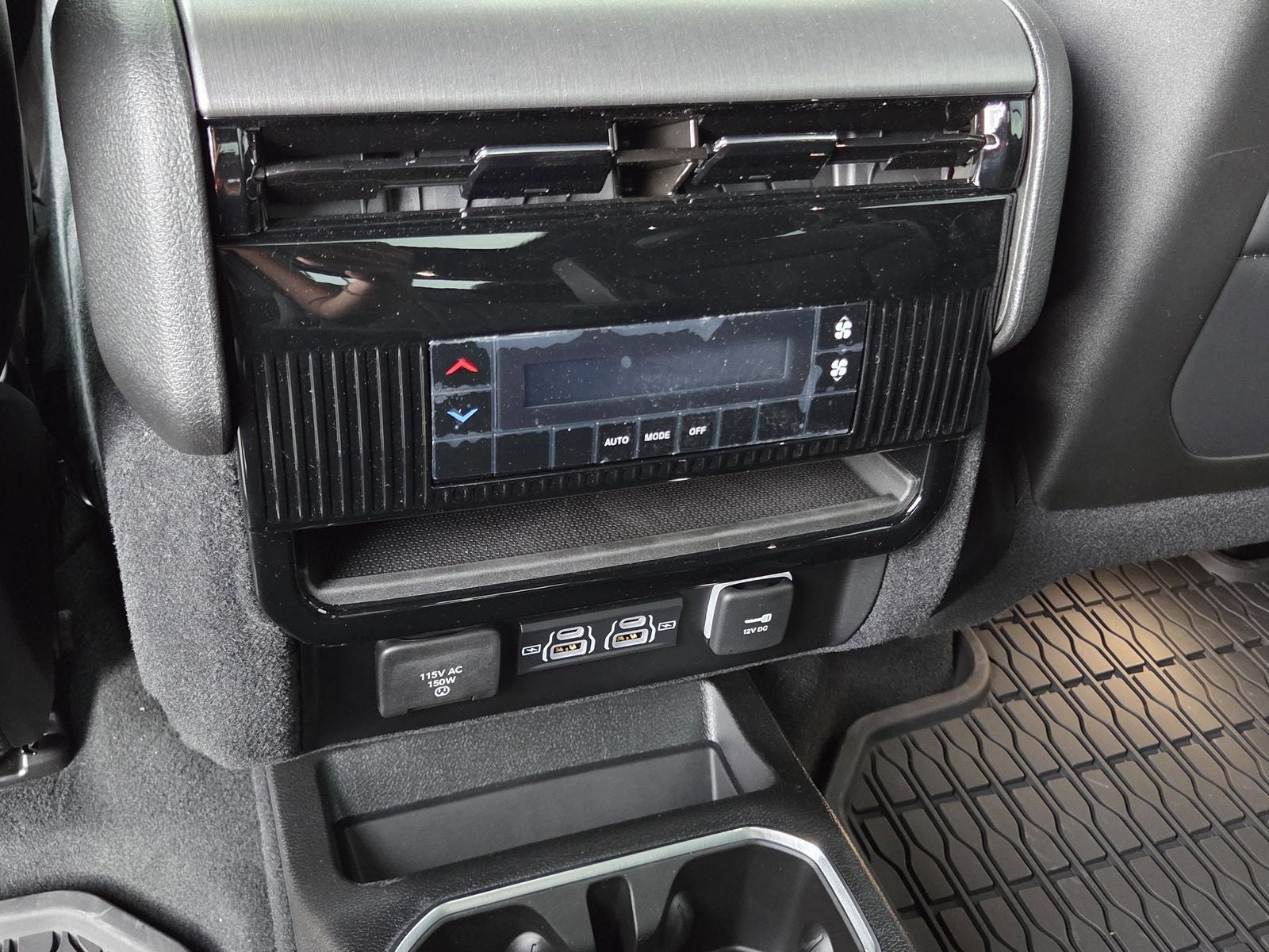 2026 Jeep Grand Wagoneer Upland