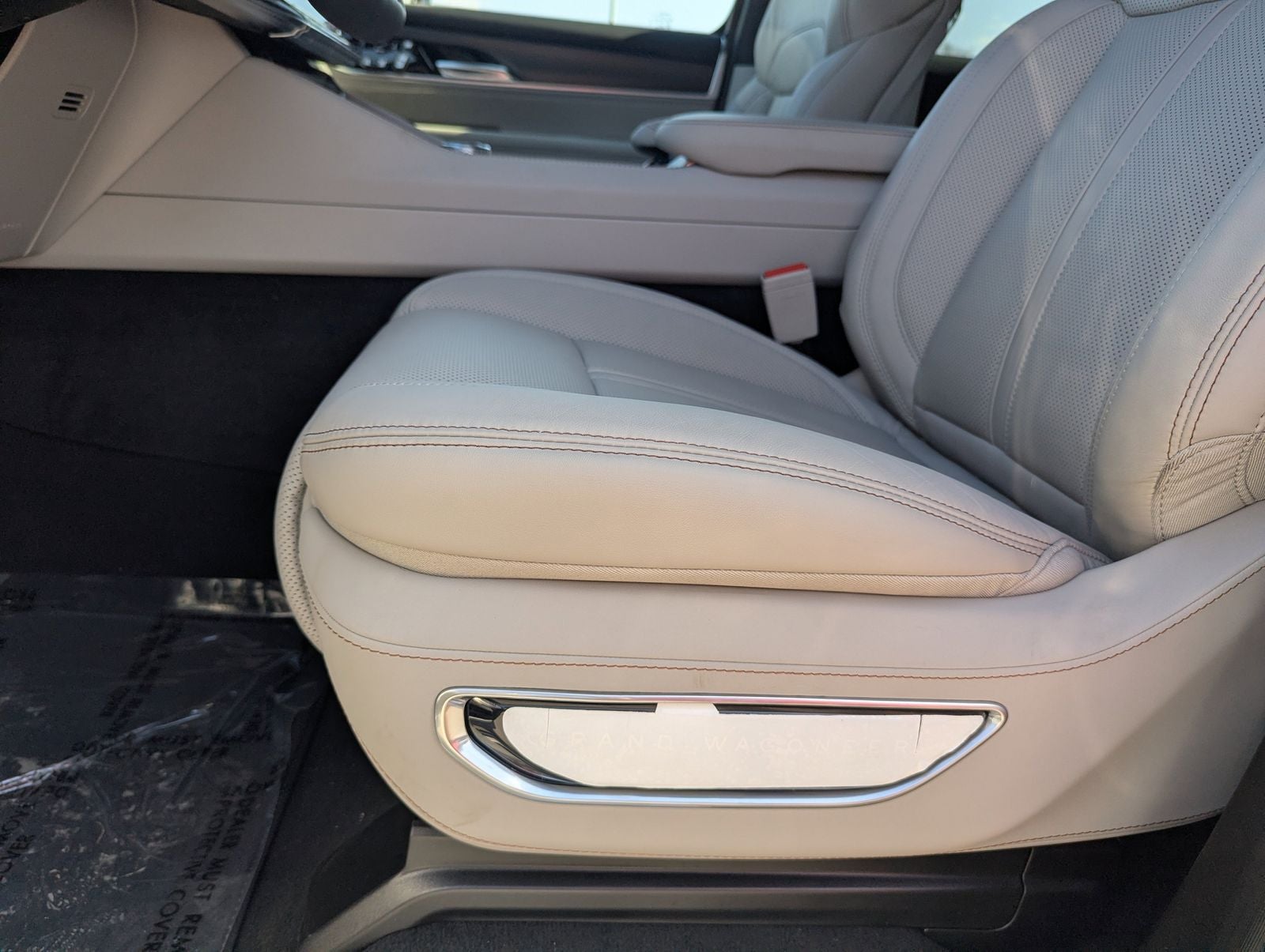 2026 Jeep Grand Wagoneer Summit Obsidian
