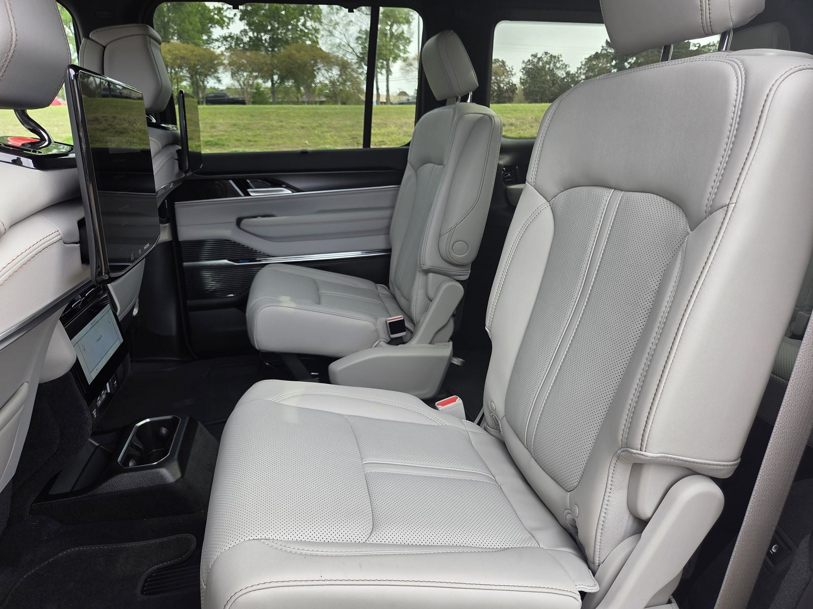 2026 Jeep Grand Wagoneer Summit Obsidian