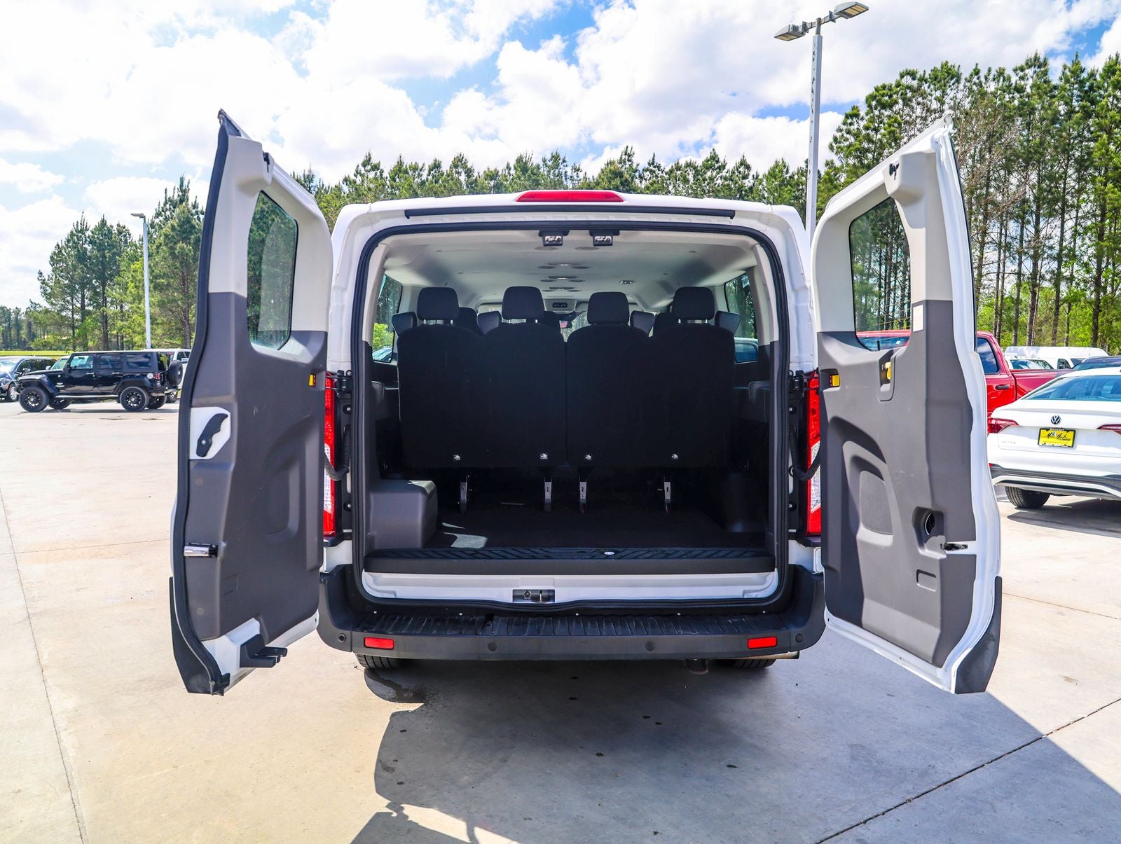 2021 Ford Transit-350 XLT 12 Passenger