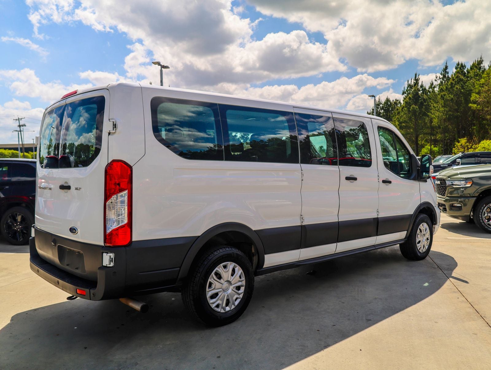 2021 Ford Transit-350 XLT 12 Passenger