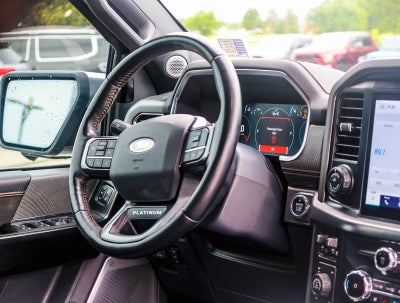 2022 Ford F-150 Platinum