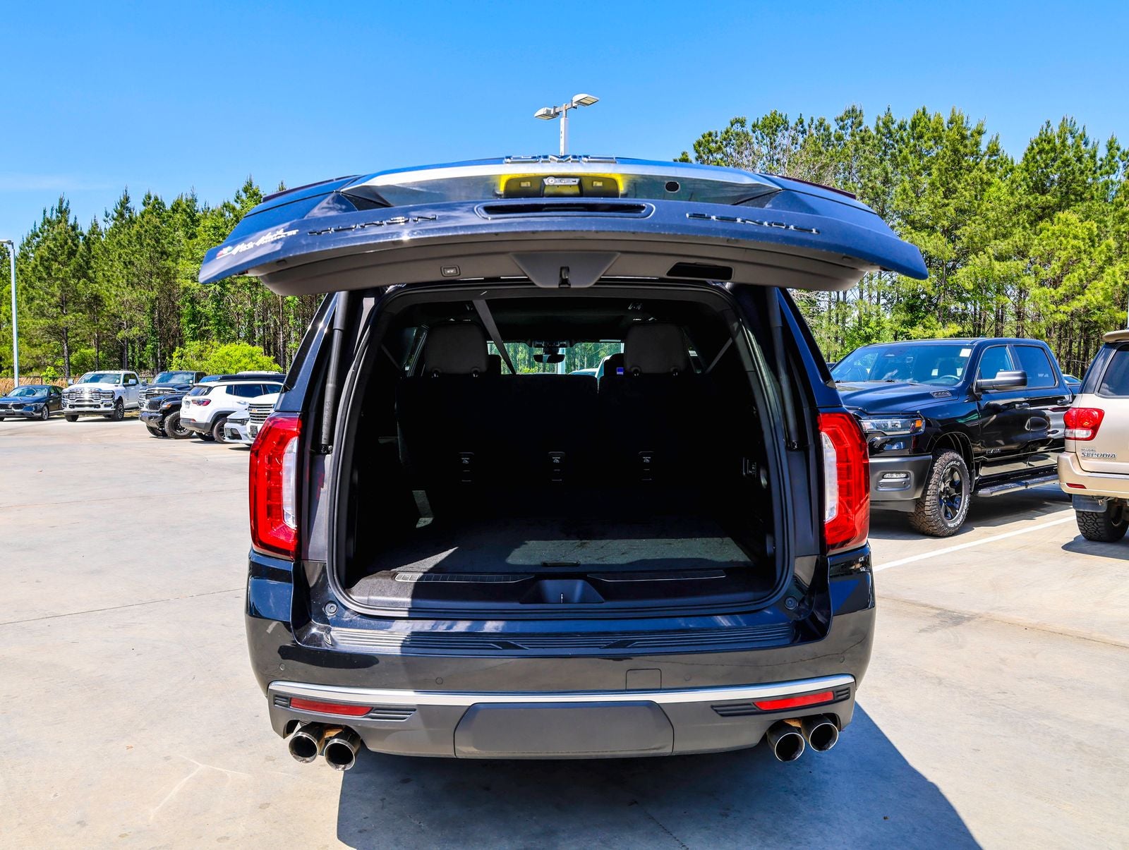 2021 GMC Yukon XL Denali Ultimate
