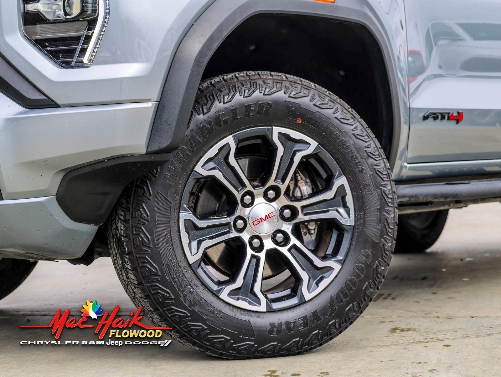2024 GMC Canyon AT4