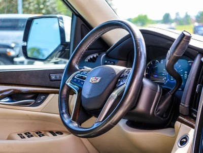 2020 Cadillac Escalade Luxury