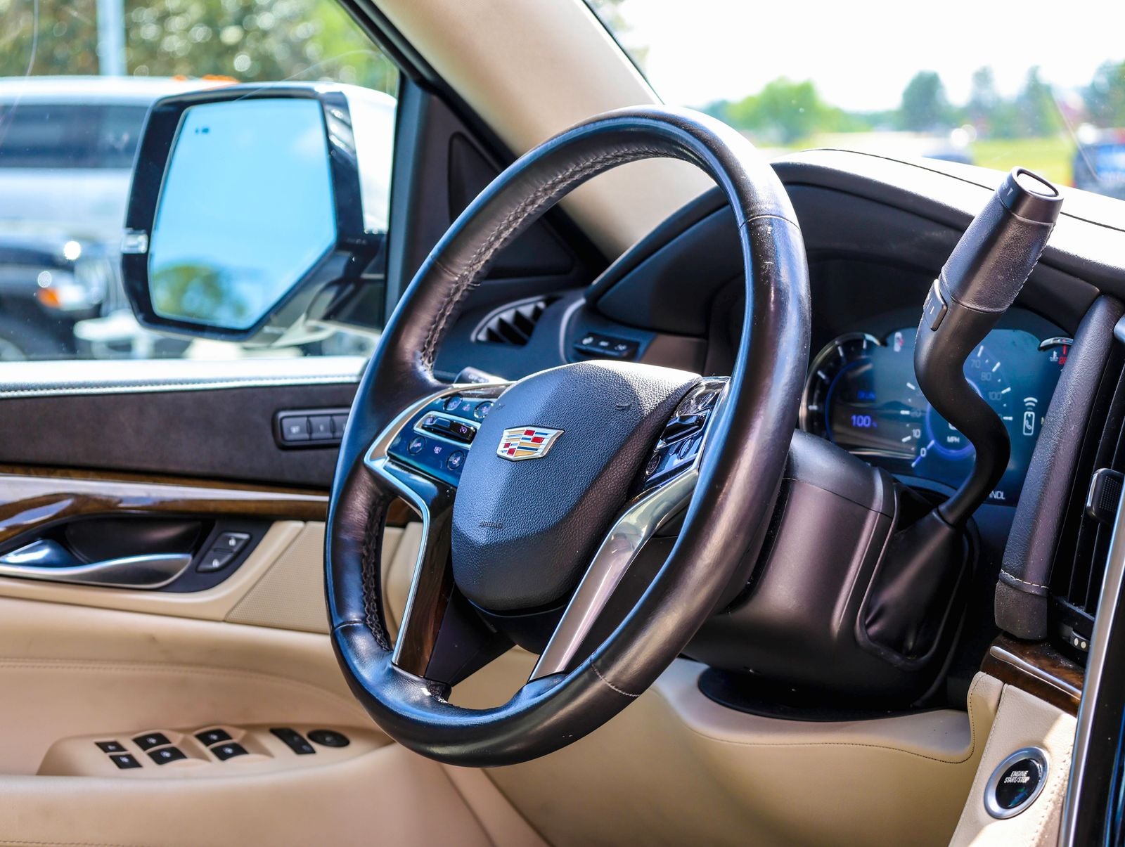 2020 Cadillac Escalade Luxury
