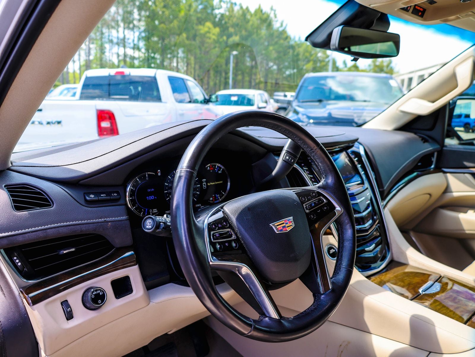 2020 Cadillac Escalade Luxury