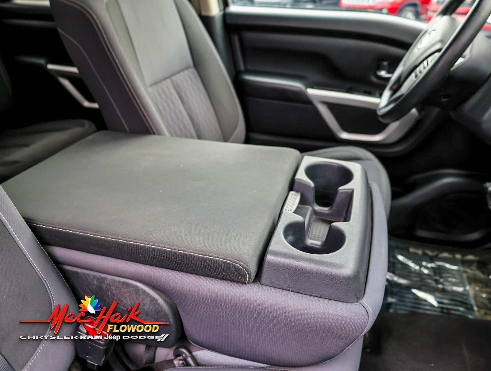 2020 Nissan Titan SV