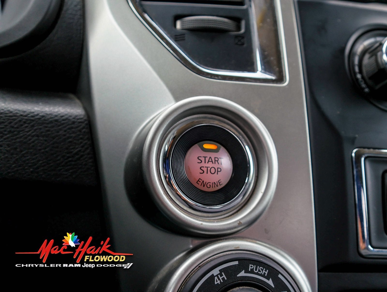 2020 Nissan Titan SV