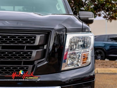 2020 Nissan Titan SV