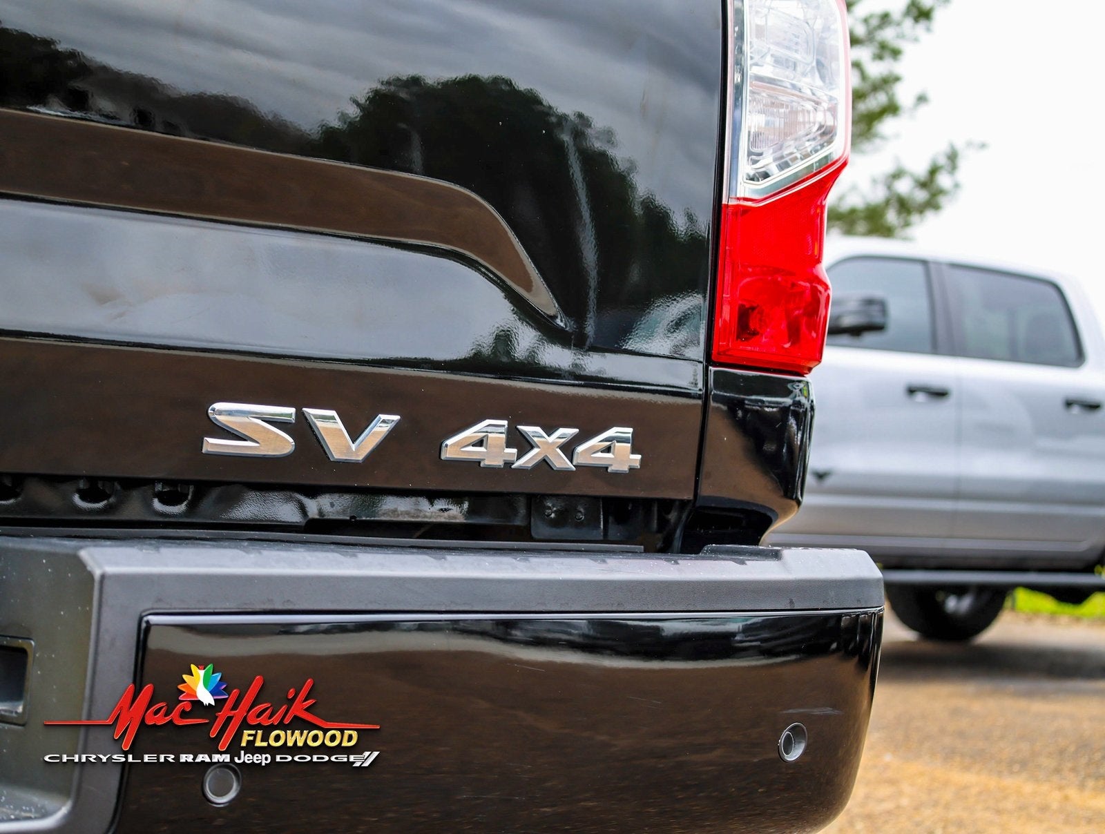 2020 Nissan Titan SV