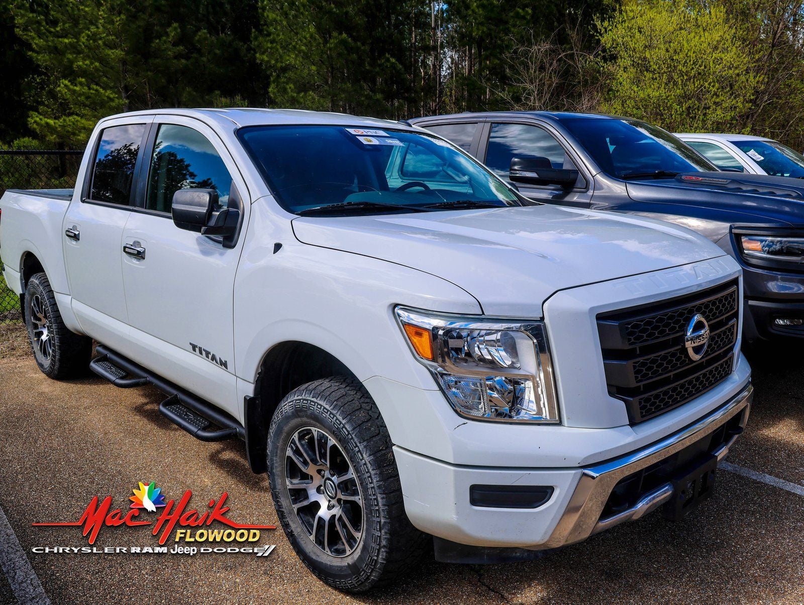 2021 Nissan Titan SV