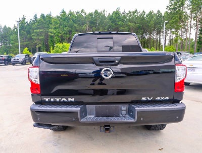 2021 Nissan Titan SV