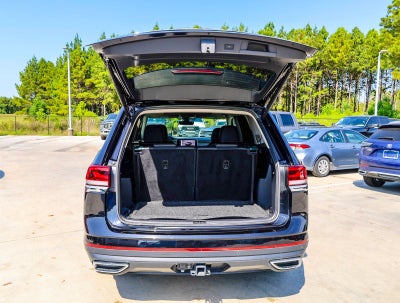 2025 Volkswagen Atlas 2.0T SE w/Technology