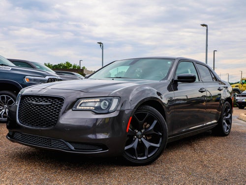 2021 Chrysler 300 Touring