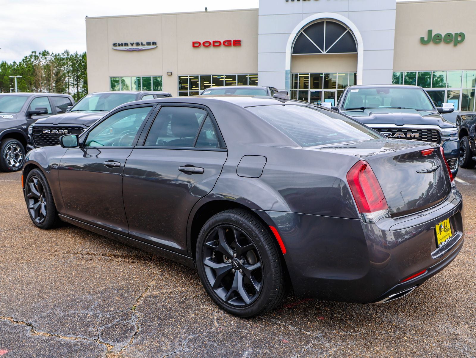 2021 Chrysler 300 Touring