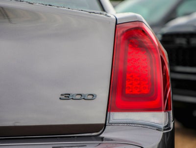 2021 Chrysler 300 Touring