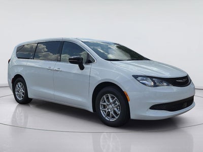 2027 Chrysler Pacifica LX