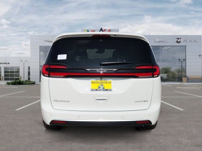 2027 Chrysler Pacifica Limited