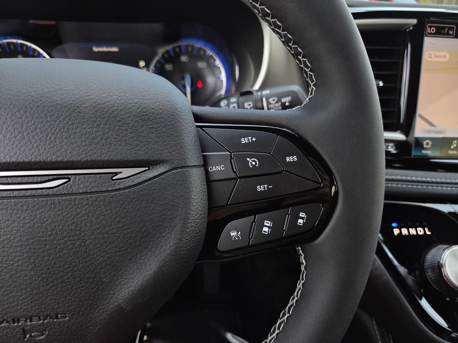 2027 Chrysler Pacifica Limited