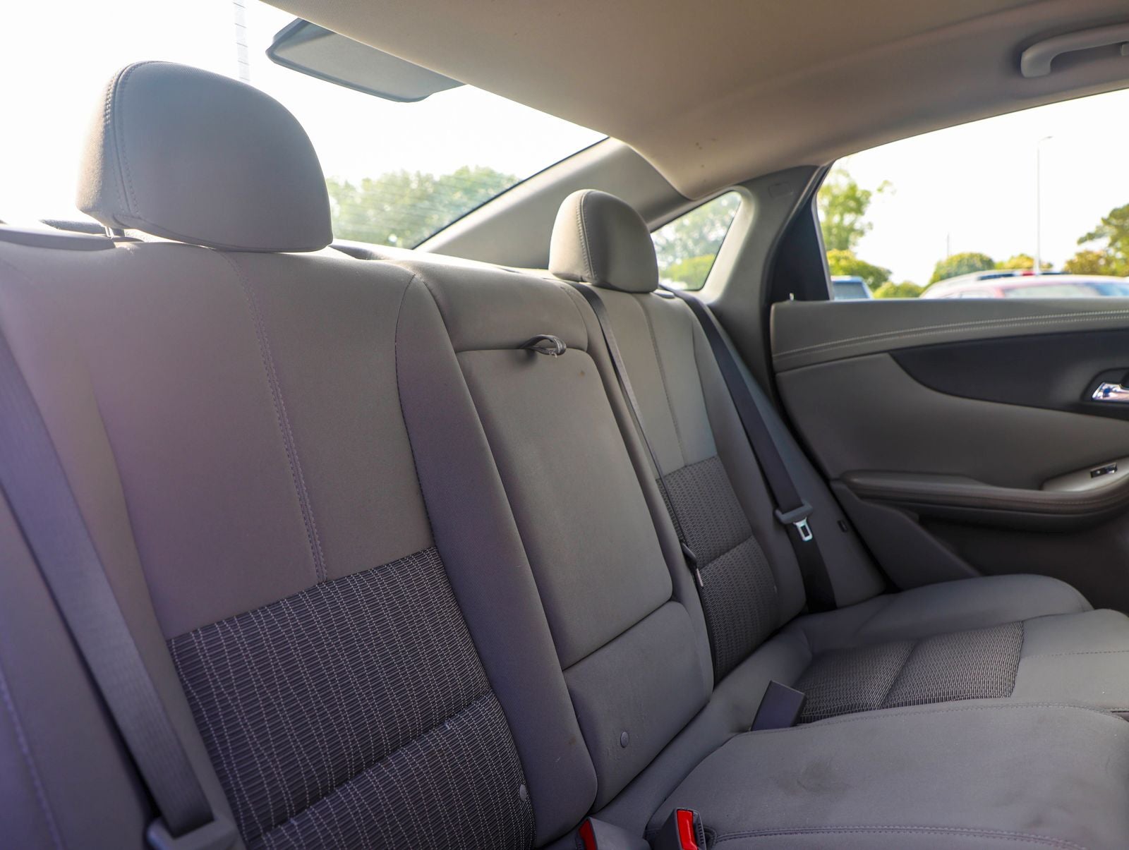 2017 Chevrolet Impala LS 1LS