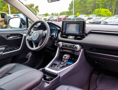 2019 Toyota RAV4 XLE Premium