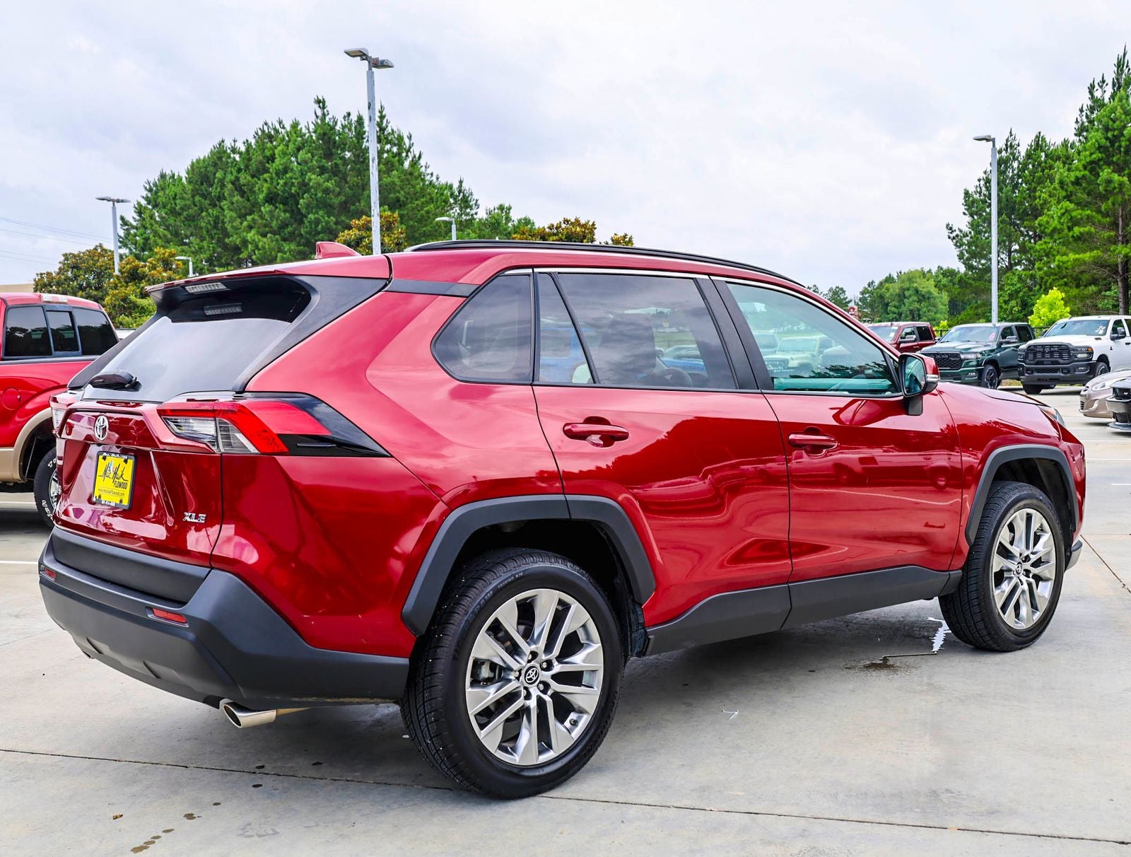 2019 Toyota RAV4 XLE Premium