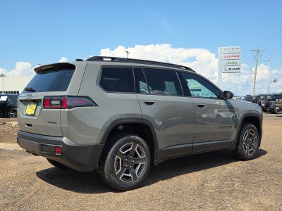 2026 Jeep Cherokee Laredo