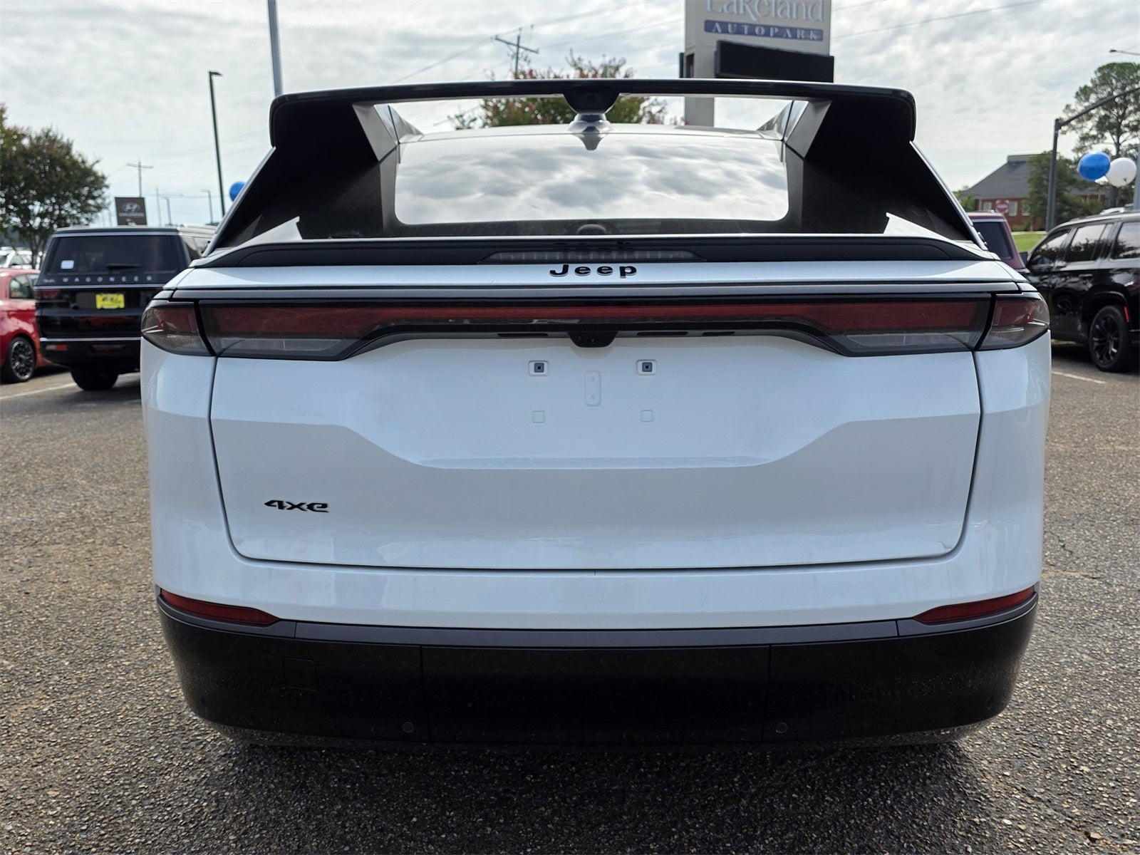 2025 Jeep Wagoneer S Launch Edition