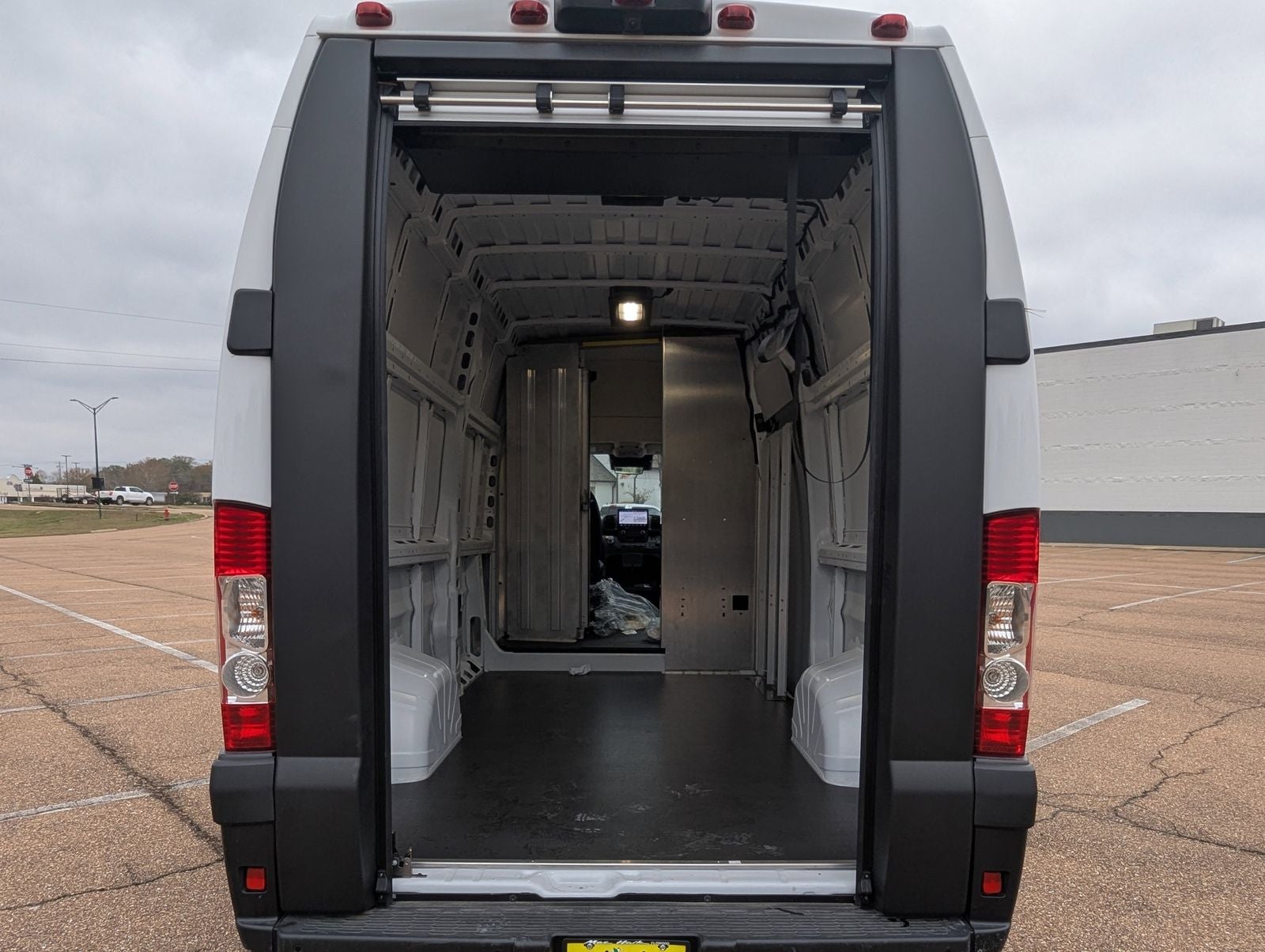 2025 RAM ProMaster 3500 EV Base
